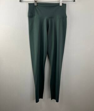 Crivit Green Scalloped Hem Active Ankle Leggings Gym Athleisure High Rise M 8/10